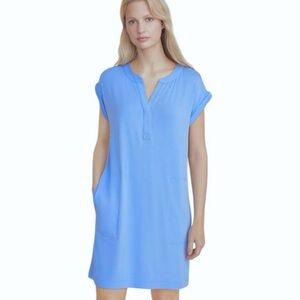 NEW Lou & Grey Signaturesoft Henley Pocket Dress in summer Skye Haze Size Small